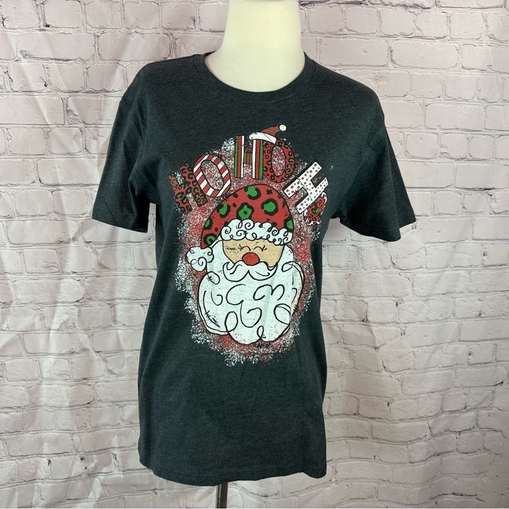 NWT Next Level boutique Santa HO HO HO graphic tee holiday t-shirt layering S